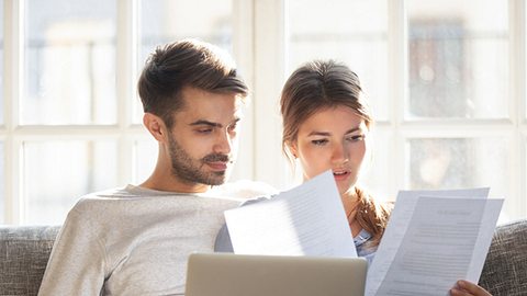 Eine eheähnliche Lebensgemeinschaft birgt viele rechtliche Fallen: So könnt ihr euch absichern! - Foto: iStock